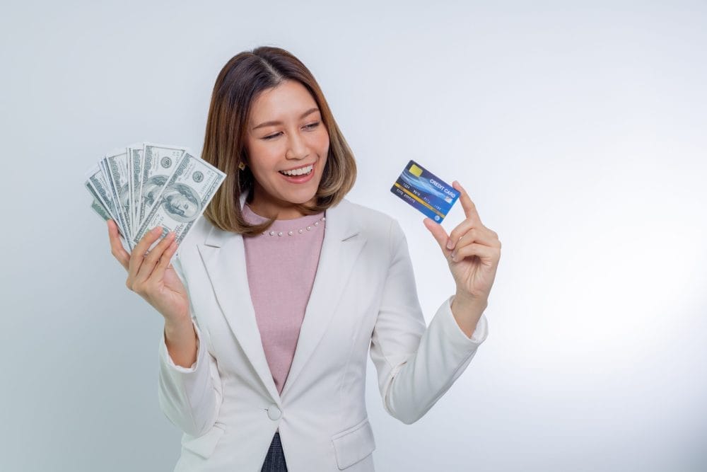 Mistakes women tend to make with money