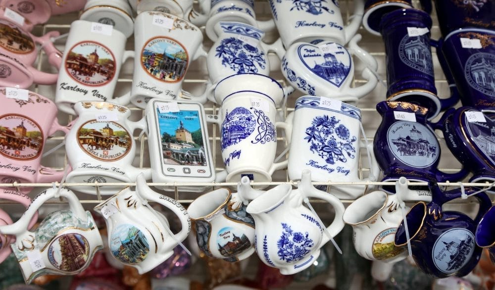 by the time youre 30, digital memories replace Souvenir