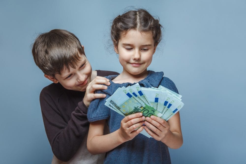 Teaching kids money management pays dividends