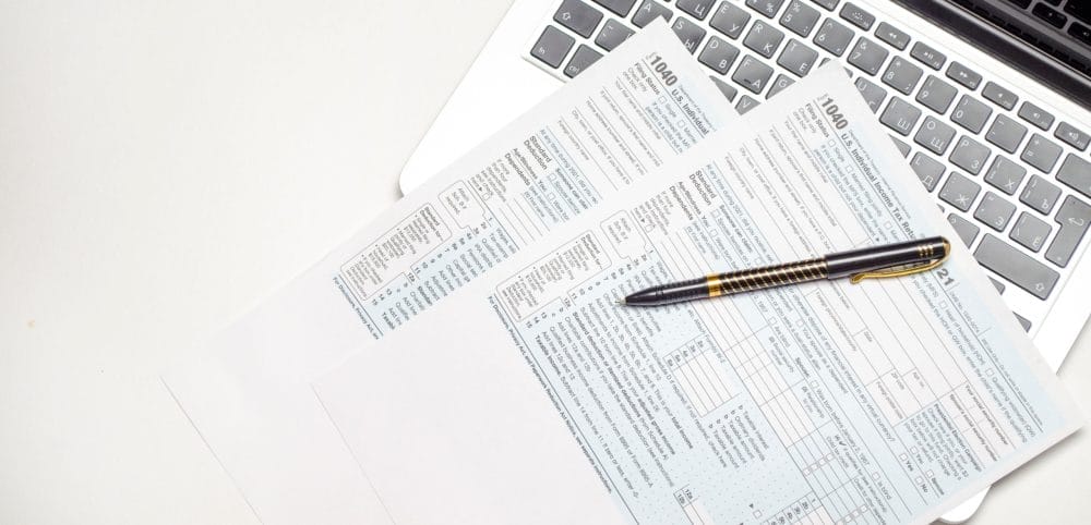 Tax forms: one of the important documents that should always be shredded before being thrown away