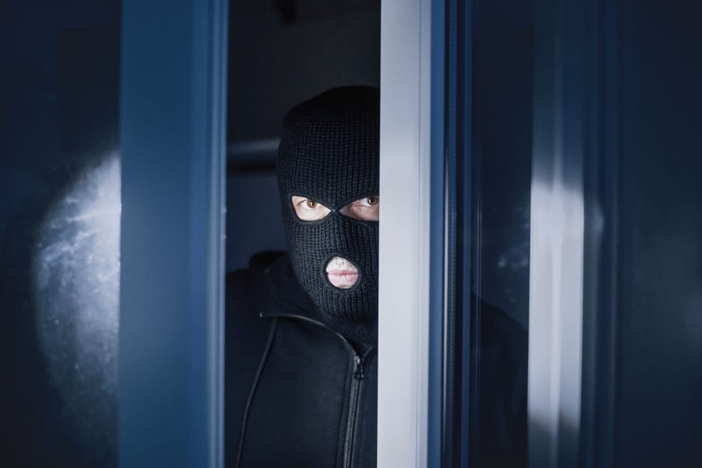 Police don't always stop break-ins when they are supposed to.