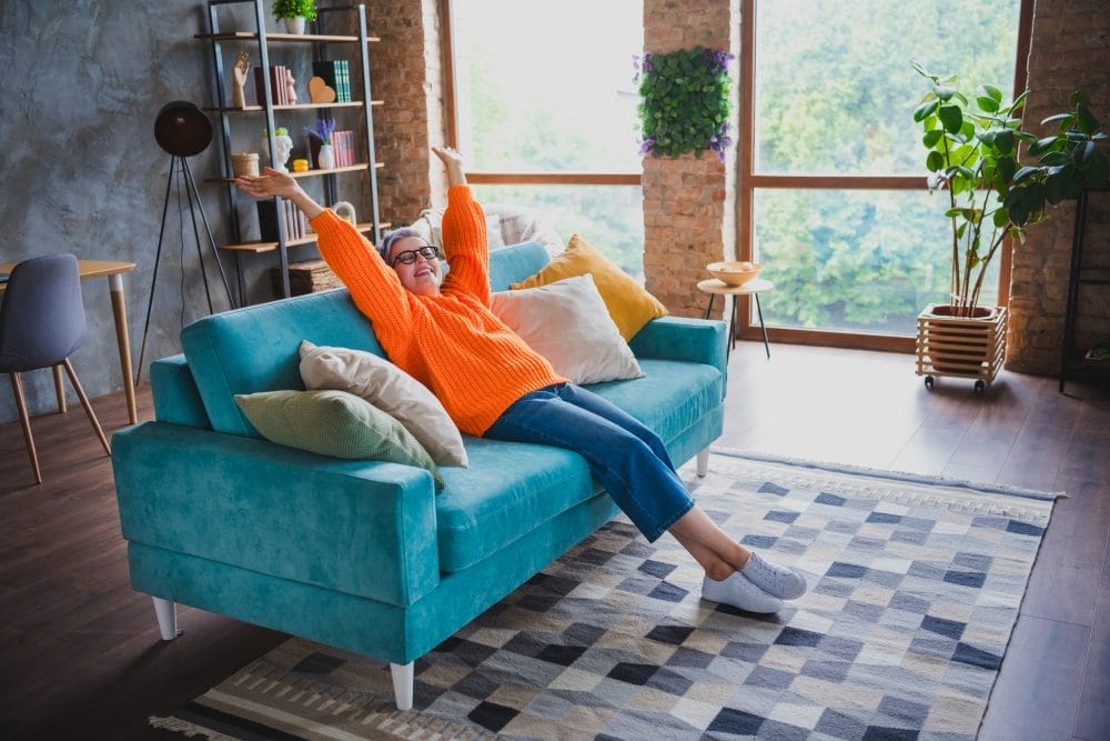 Certain innocent phrases reveal that you live without roommates.