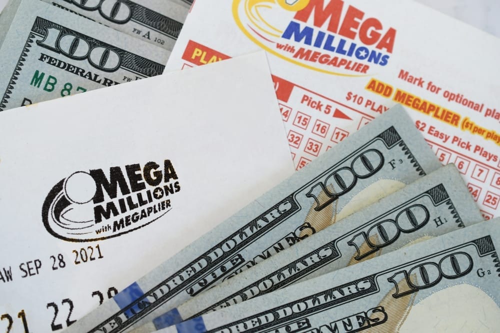 Here Are The Things Lottery Winners Wish They’d Known Before Hitting It Big