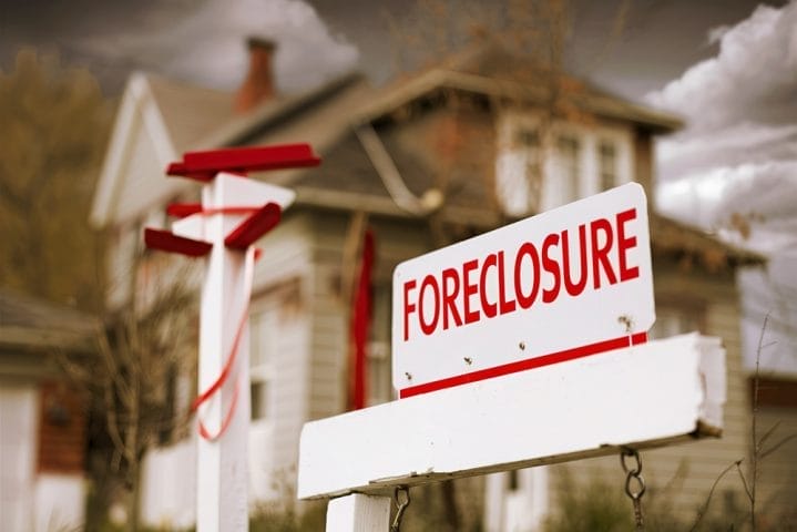 These Are 9 Housing Moves That Destroy Credit After Separation